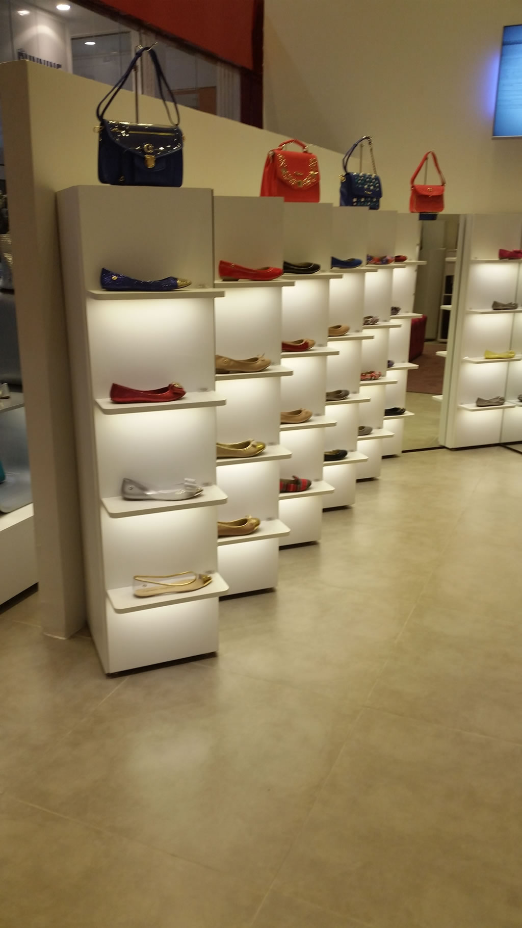estante de sapatos
